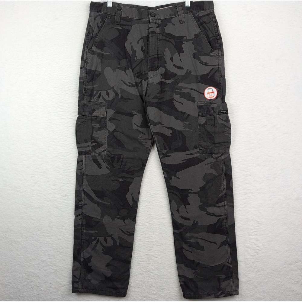 NWT‎ MEN'S Wrangler Fleece Lined Cargo Relaxed Fit Camo Pants Phone Pocket 36x30